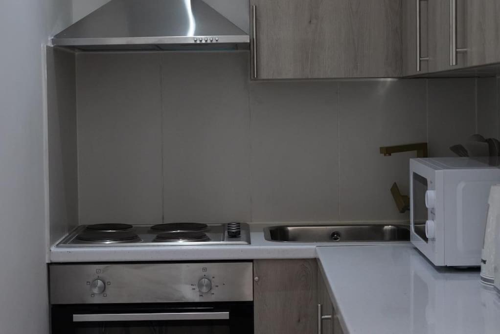 New Private 2 * London